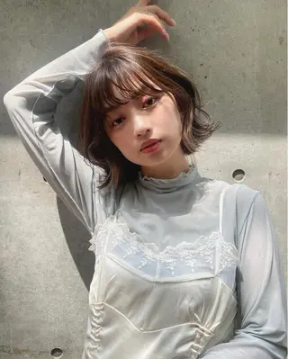 ミディアム カラー パーマ ヘアアレンジ メンズ キッズ ネイル マツエク・マツパ アイブロウ ハイライト、レイヤー カット/西梅田/中西のヘアスタイル