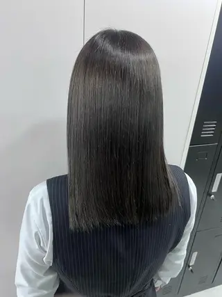 ミディアム _White 浜松所属・ルミナホワイト 店長 もえかのヘアスタイル