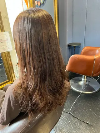 ロング パーマ 辻 貴恵のエステ・リラクイメージ