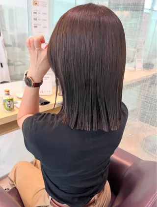 ミディアム 加納千華 /ボブ/ぱつっとボブのヘアスタイル