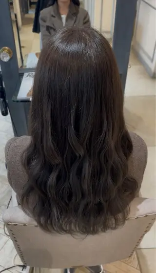 ロング カラー 万司 来望のヘアスタイル