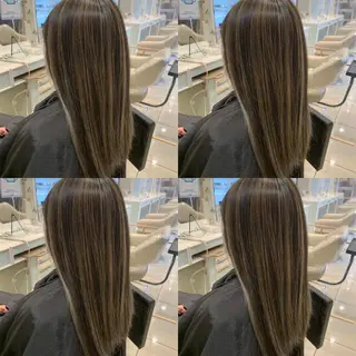 ロング カラー ハイトーン/ブリーチ 山崎　悠次のヘアスタイル