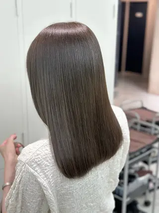 セミロング カラー 🤍透明感カラー🤍 Moeのヘアスタイル