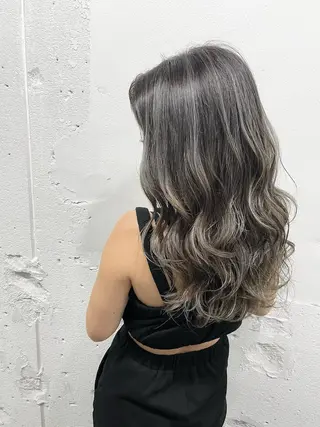 ロング カラー ヘアアレンジ 🎨カラー満足度 500%💫ヅル💫のヘアスタイル