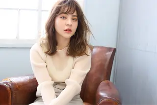 ミディアム 鎌倉 彩のヘアスタイル