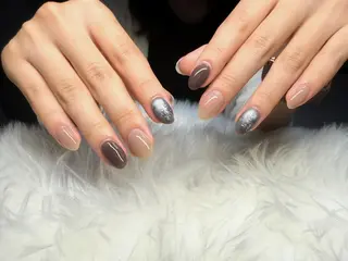 ネイル INF ネイルサロンのネイルデザイン