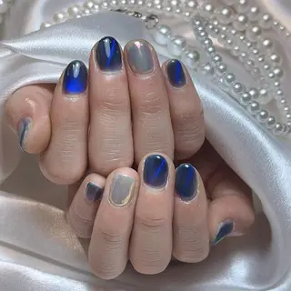 ネイル RAFFINE 月🦋🩵のネイルデザイン