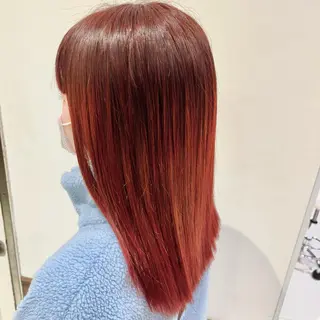 セミロング 長尾菜々美🐰 ／ハイトーンカラーのヘアスタイル