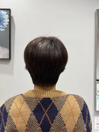 ショート ワダ モエナのヘアスタイル