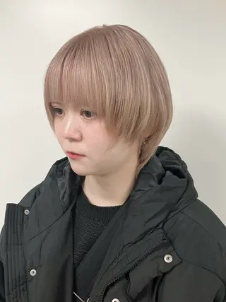 ショート fumikaブリーチ /ウルフのヘアスタイル
