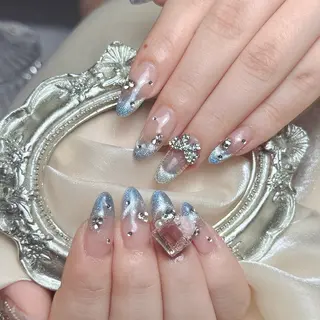 ネイル Maggie Nail🦩のネイルデザイン