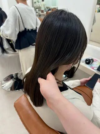 ミディアム カラー 透明感/ベージュ /kazui🐈のヘアスタイル