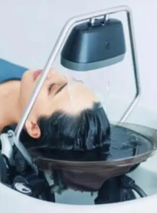 パーマ、ボブ、透明感 カラー、小須田ゆあのヘアスタイル