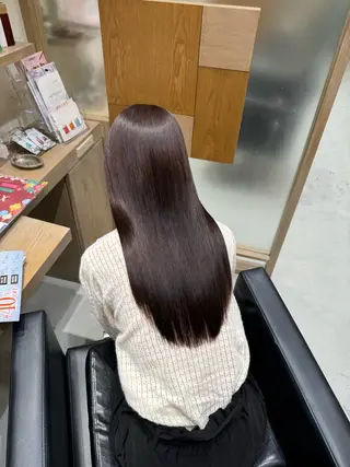 ロング レイヤー/顔周り/透 明感カラー/うる艶のヘアスタイル