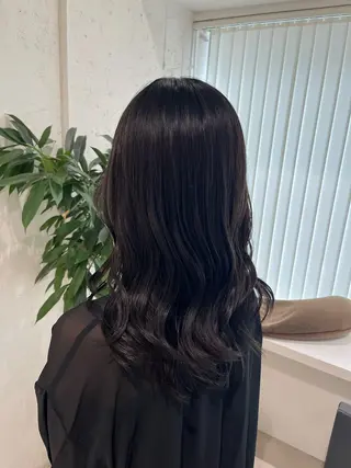 セミロング カラー ᴛᴏᴍᴏᴋᴀ / ᴄʜᴇʀɪのヘアスタイル