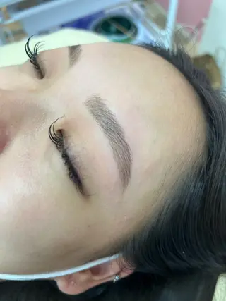 アイブロウ EYE's by lucia所属・kako ♡のマツエク・マツパデザイン