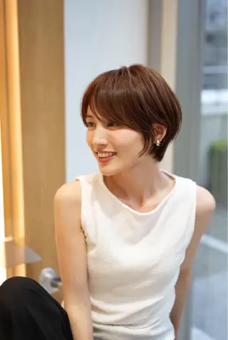 ショート 透明感カラー/伊藤 陸/soigneのヘアスタイル