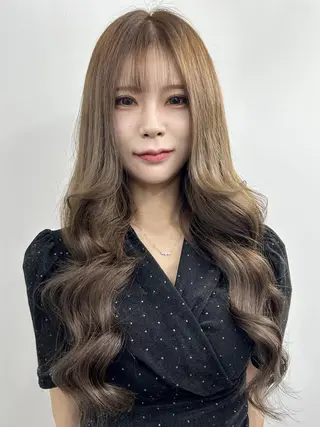 ロング カラー alpha. カラーエクステ下妻のヘアスタイル