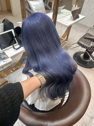 セミロング カラー ヘアアレンジ yuuto🌈 冬の透け感カラーのヘアスタイル