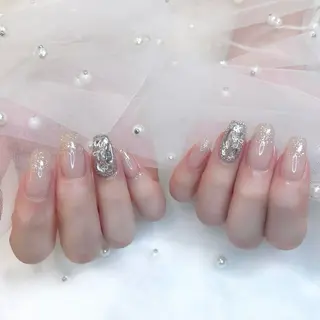 ネイル Tsuki🌙/渋谷 /パラジェルのネイルデザイン