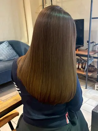 ロング 茶谷 沙穂のヘアスタイル