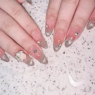 ネイル Queens PUPUのネイルデザイン