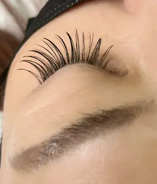 マツエク・マツパ mishu eyelash  salon所属・赤井 真珠のマツエク・マツパデザイン