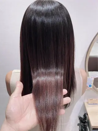 セミロング 縮毛矯正専門家 大桃史朗のヘアスタイル