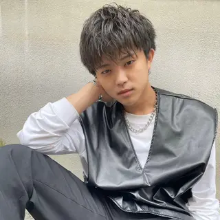 メンズ 石山 洸平のヘアスタイル