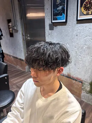 パーマ メンズ メンズヘア/岩舘 真斗のヘアスタイル