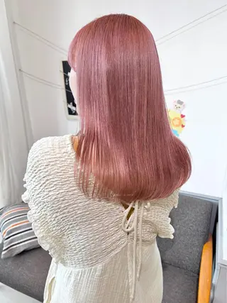 セミロング カラー ヘアアレンジ ハイトーンピンク🍑 ブリーチ🍑RINAのヘアスタイル
