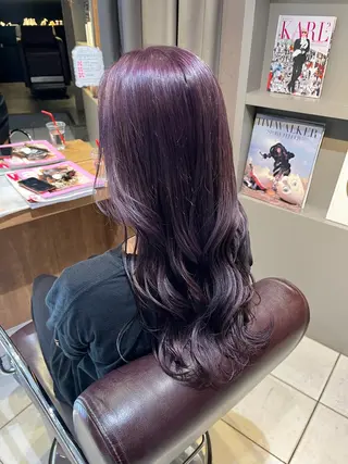 ロング カラー 吉田 美優のヘアスタイル