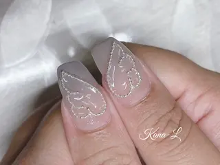 ネイル 芦辺 香奈のネイルデザイン