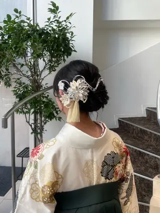 ヘアアレンジ BiBi  藪 菜月のヘアスタイル