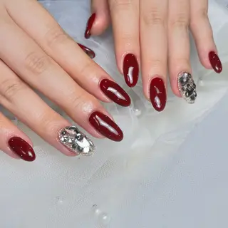 ネイル S LOUNGE NAIL所属・パーツたくさん🍓 SUMIのネイルデザイン