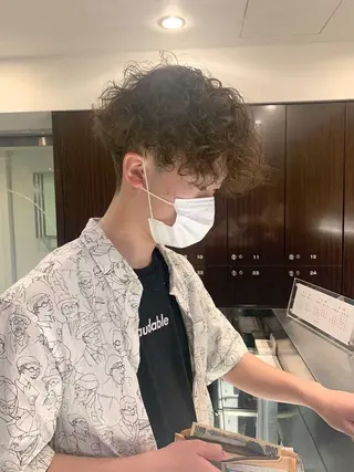 ロング パーマ 中本 日葵梨のヘアスタイル