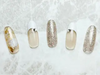 ネイル マジックミラー所属・マジック ミラーのネイルデザイン