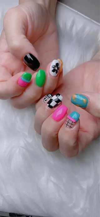 ネイル JINI NAIL所属・ジニ ネイルのネイルデザイン