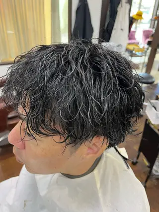 パーマ メンズ U HARUNAのヘアスタイル