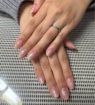 ネイル 寺門 麻衣のネイルデザイン