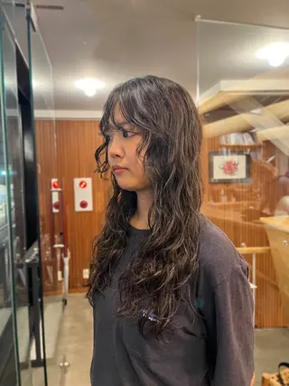 ロング カラー BEAUTRIUM鎌倉小町店所属・マリナ /ゆる巻パーマ♡のヘアスタイル