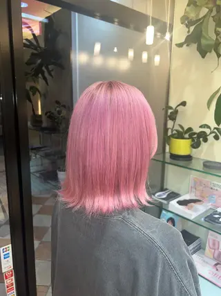 ショート カラー 最高の髪質改善🩵 艶カラー 惠美のヘアスタイル