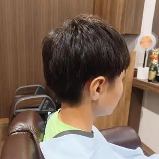 ミディアム メンズ BARBER 　STAG所属・BARBERSTAG 上拂恭平のヘアスタイル