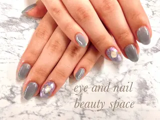 ネイル 杉山 ネイリストのネイルデザイン