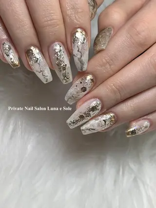 ネイル Luna e  Soleのネイルデザイン