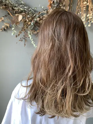 カラー 髪質改善ストレート/ ブリーチ／渋谷　福田のヘアスタイル