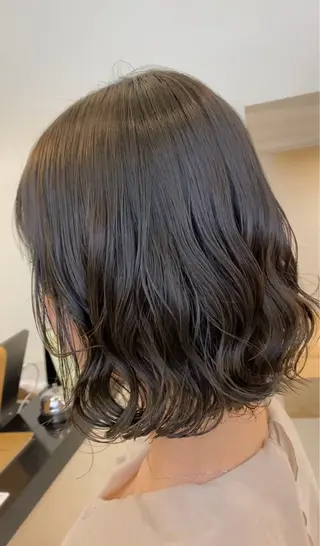 ミディアム 米山 龍音のヘアスタイル