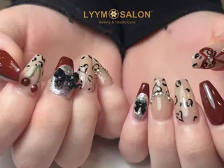 ネイル LYYM Salonのネイルデザイン