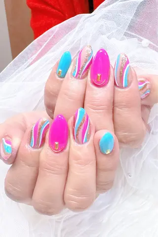 ネイル 高島 夏海のネイルデザイン