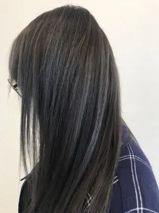 ミディアム カラー 星野 慎也のヘアスタイル